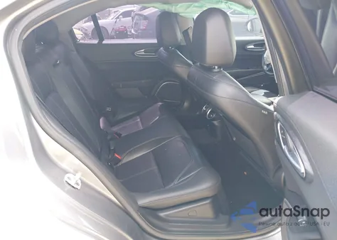 2020 Alfa Romeo Giulia Rwd z USA, uszkodzony, nr VIN ZARFAMAN3L7625163